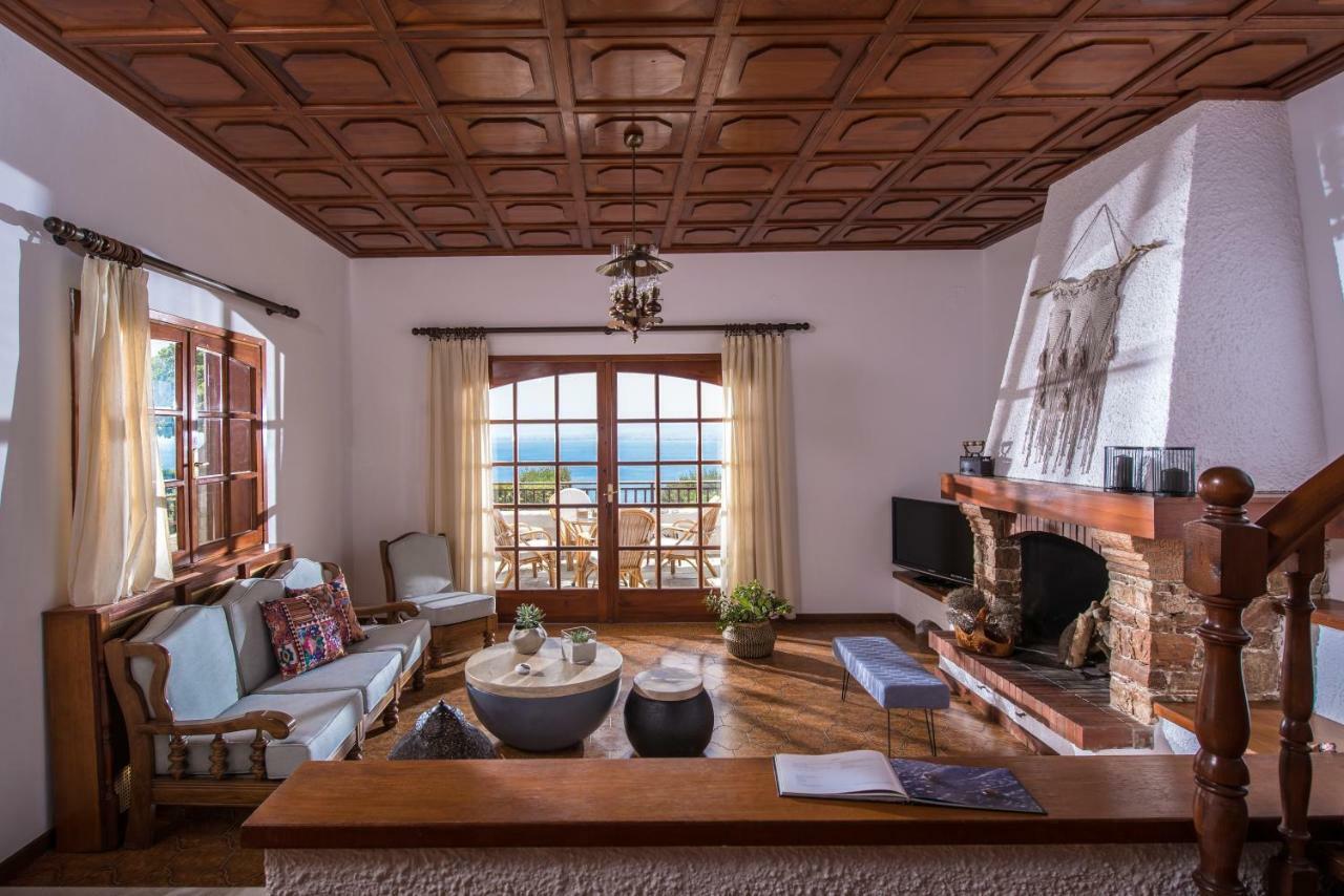 Helidoni Hill Seaview Family Villa Palaiokastro  エクステリア 写真